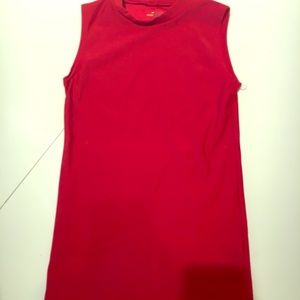 Exercise shirt. Resistant to sweat.